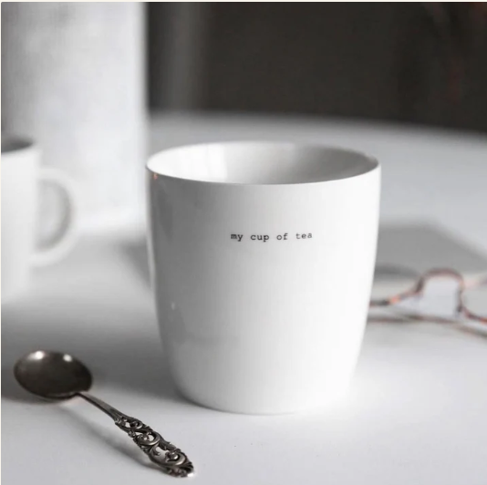 KAFFIKÖNNUR MEÐ TEXTA