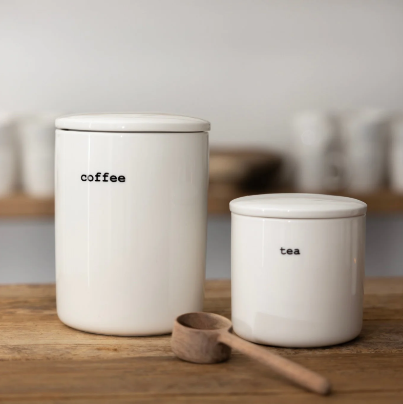 TE OG KAFFI KRUKKUR MEÐ LOKI